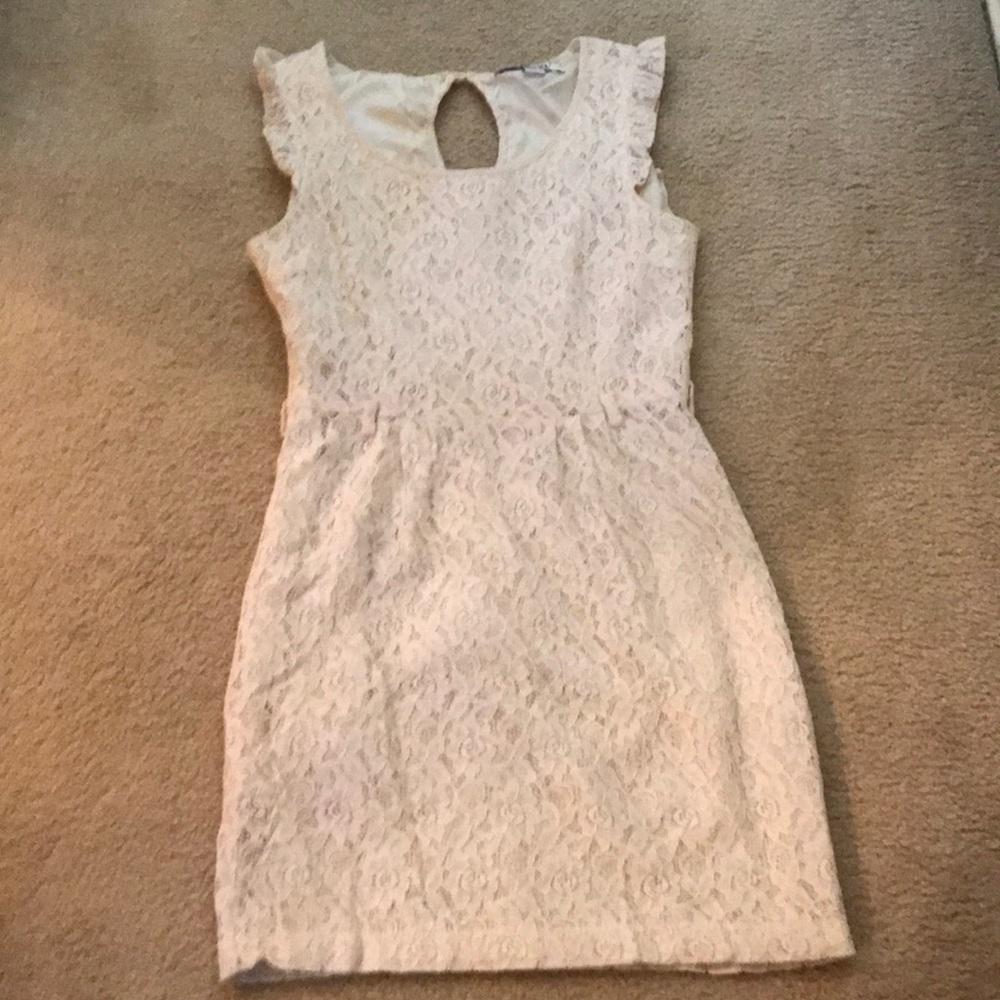 Creamy dress . Size S